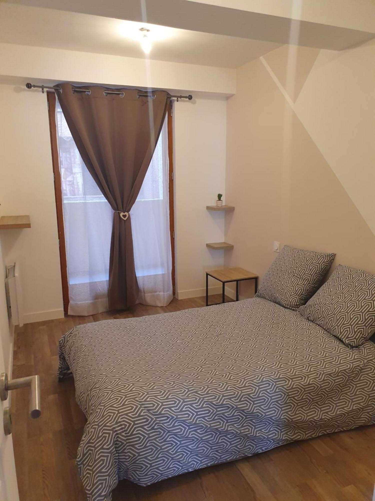 Jolie T3 Avec Terrasse Apartman Carcassone Kültér fotó